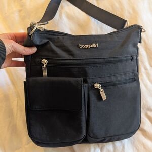 Baggallini Black Crossbody Bag